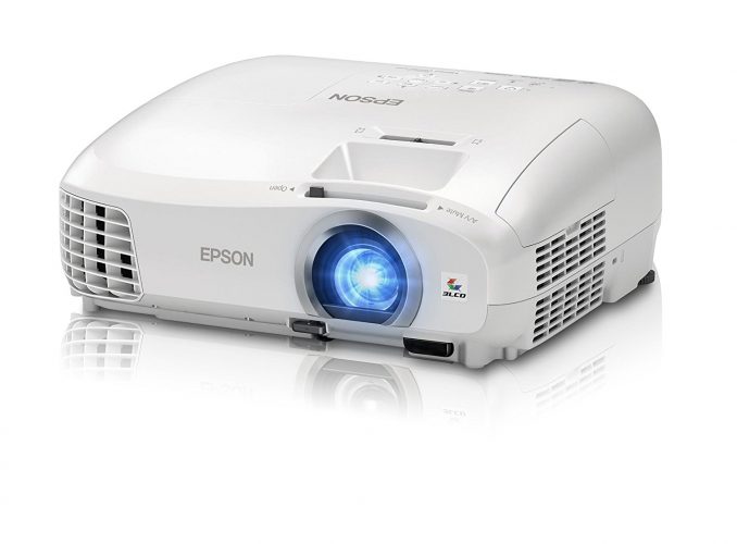 Epson Home Cinema 2040 Projector - Projectors under 1000