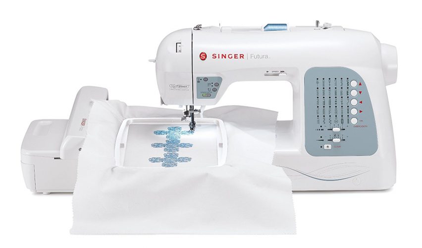 SINGER Futura XL400 Portable Sewing and125 Embroidery Design Machine including 30 BuiltIn Stitches, Fully BuiltIn 2step Buttonhole, Drop Feed Free Motion